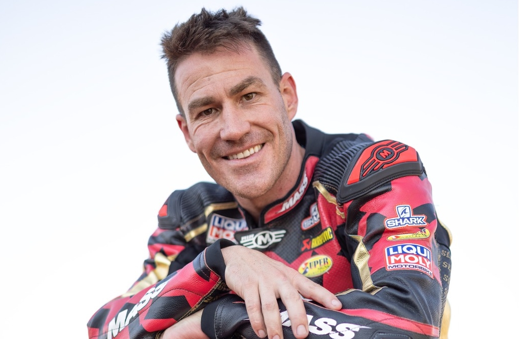 10-TIME SA SUPERBIKE CHAMP, KING PRICE XTREME’S CLINT SELLER MOVES INTO THE MASTERS REALM