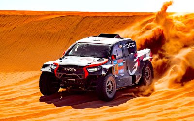 LATEGAN, CUMMINGS HILUX LEADS DAKAR 2025